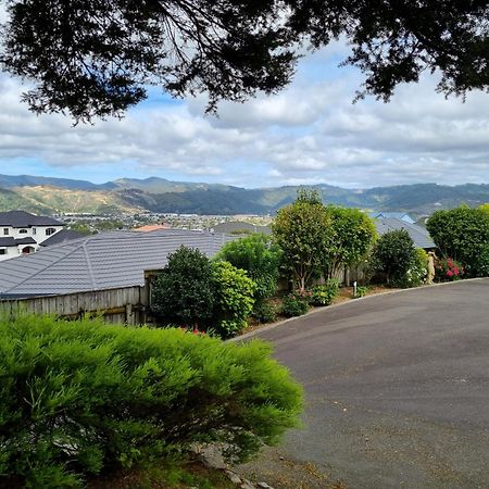 Riverstone Retreat Upper Hutt Buitenkant foto